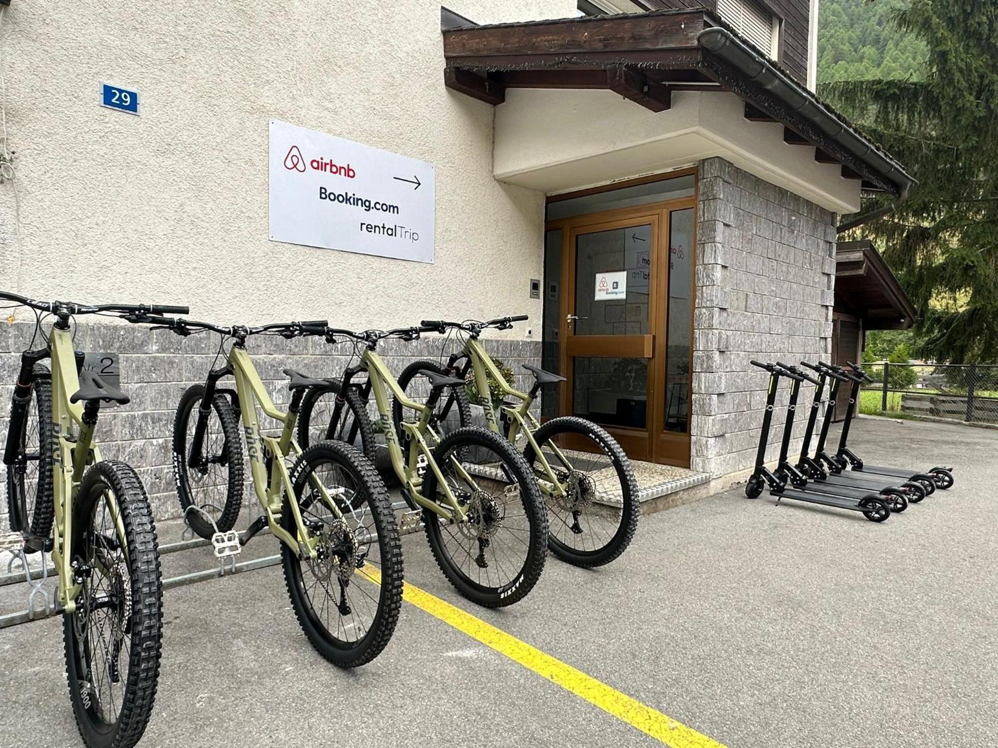 Panorama Hideaway Apartment Near Zermatt With Parking! Täsch Exterior foto